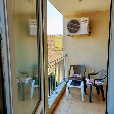 Comfort 3 Butterfly Apartament *