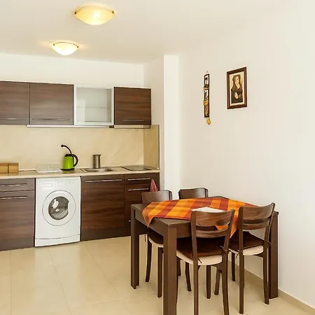 Family 2 Bdr Apart Pool View Near The Beach * Сонячний Берег